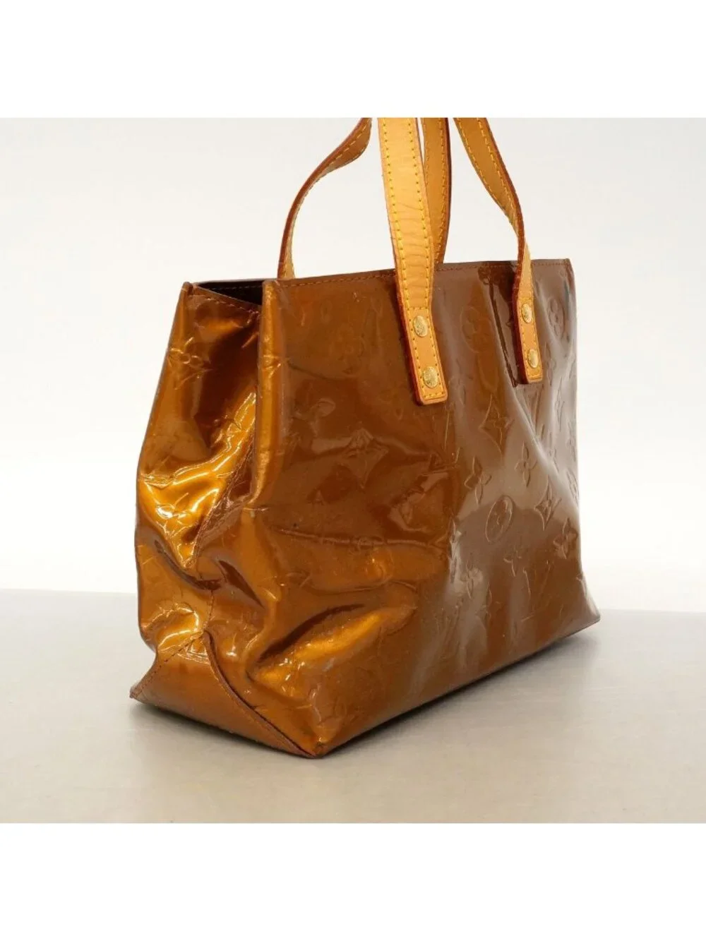 Louis Vuitton Handbag Vernis Reade PM Blanc